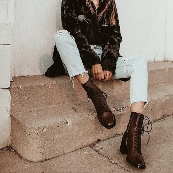 Frye Karen Cognac Leather Combat Lace Up Combat Wood Block Heel